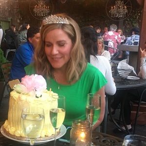 Meet your Posher, Yvonne